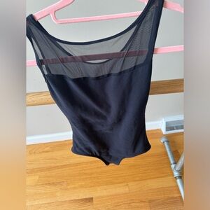 Yumiko tank/mesh Leo